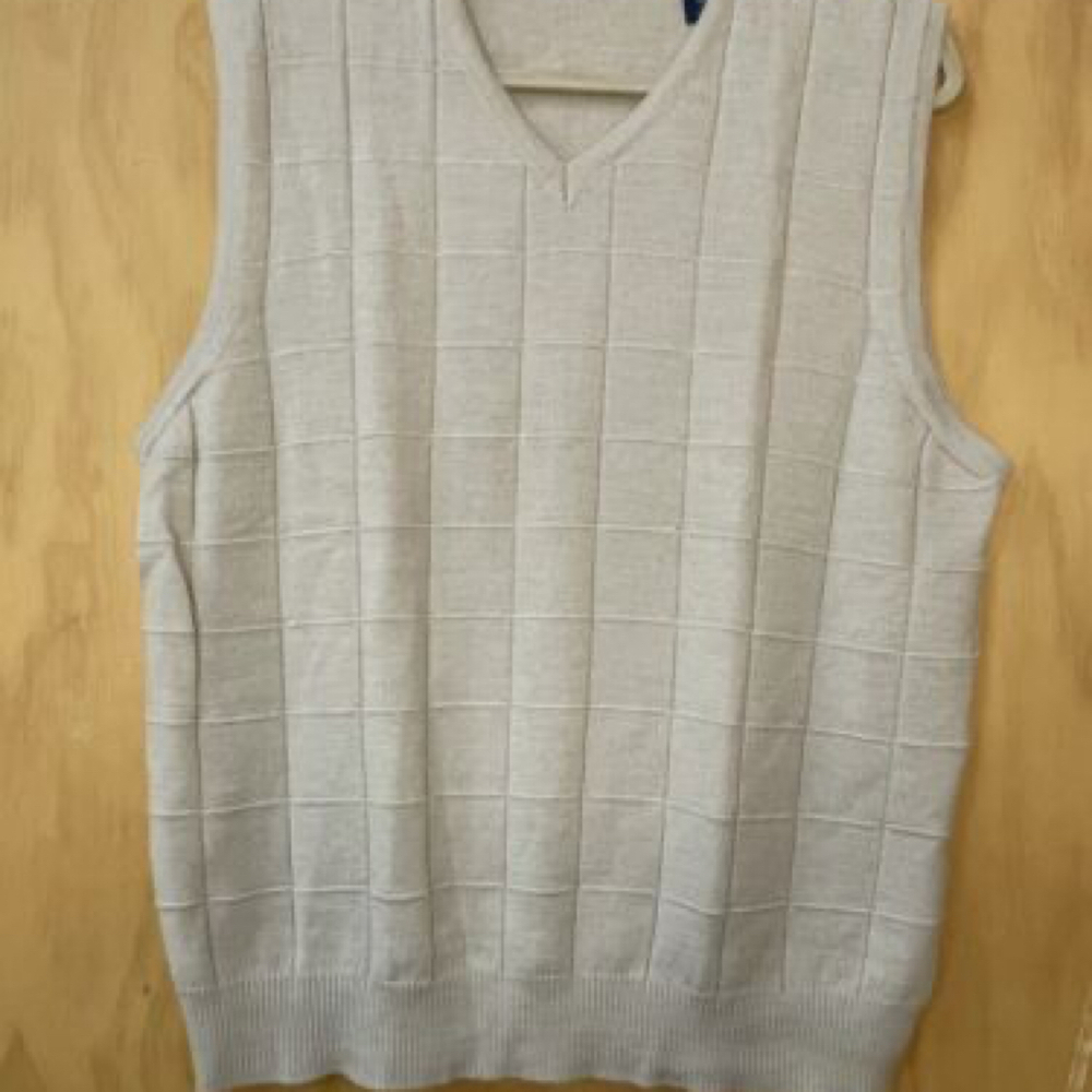 Ivory Knit Vest 100% Merino Wool V-Neck Size L